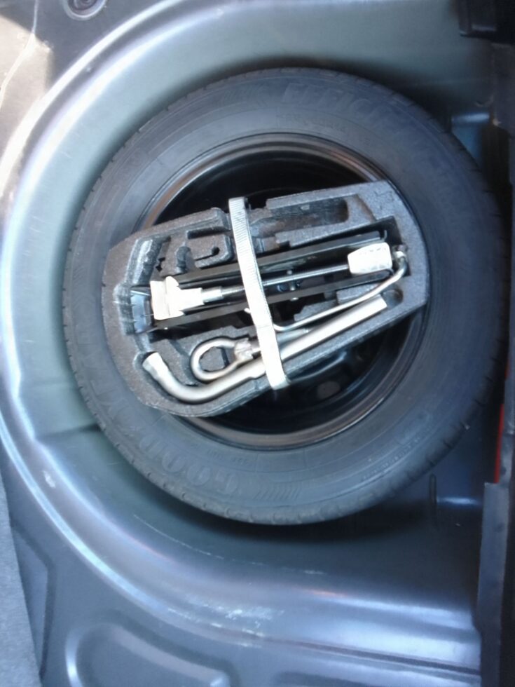 2024 VW POLO VIVO 1.4 TRENDLINE MANUAL – Spare Wheel