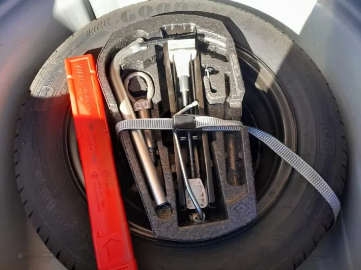 2024 VW POLO VIVO 1.4 TRENDLINE MANUAL – Spare Wheel