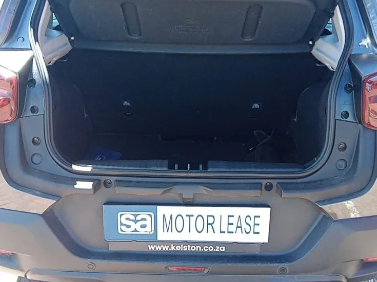 2025 Citroen C3/1.2 PLUS 5MT – Boot / Loadbin