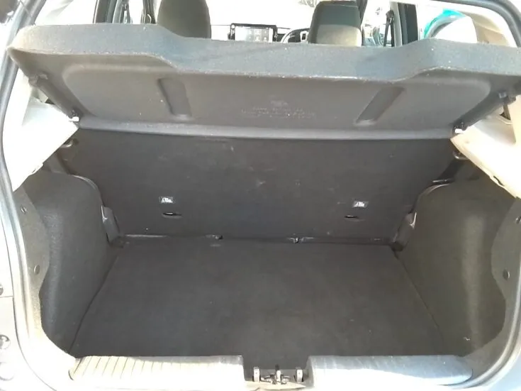 2025 Citroen C3/1.2 PLUS 5MT – Boot / Loadbin