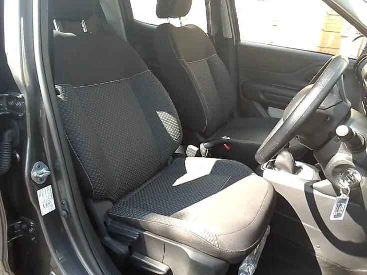 2025 Citroen C3/1.2 PLUS 5MT – Front Seats