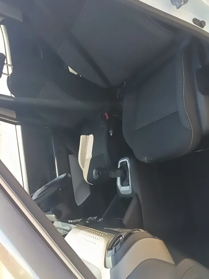 2025 Citroen C3/1.2 PLUS 5MT – Front Seats