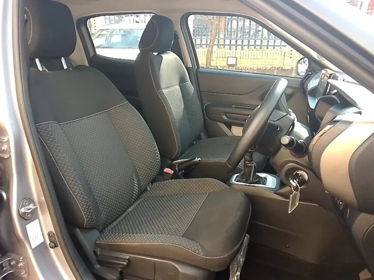 2025 Citroen C3/1.2 PLUS 5MT – Front Seats