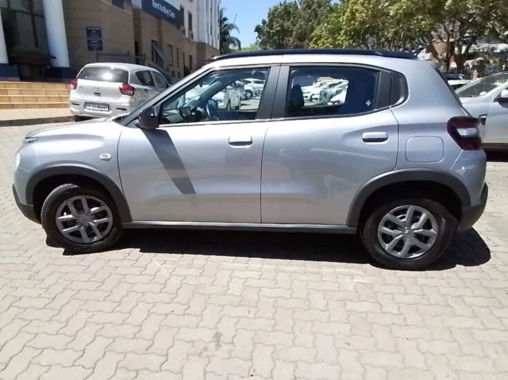2025 Citroen C3/1.2 PLUS 5MT – Left Side Photo