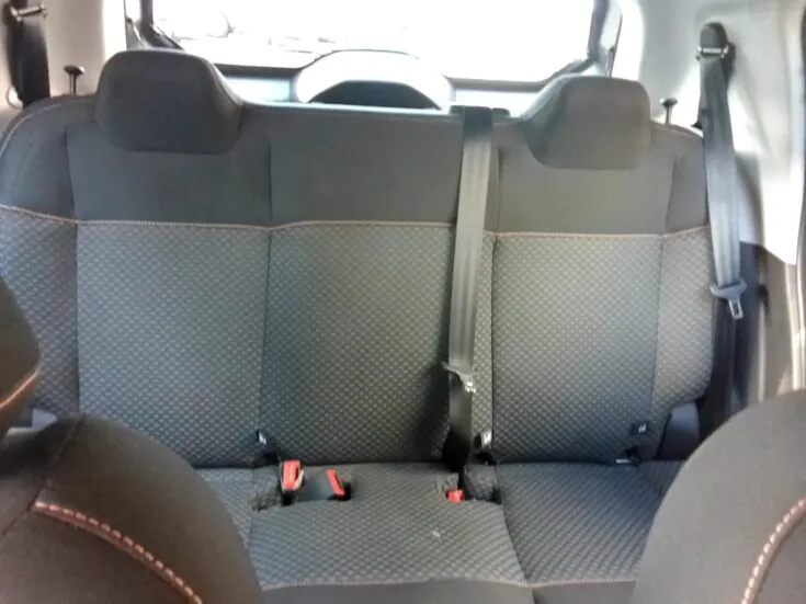 2025 Citroen C3/1.2 PLUS 5MT – Rear Seats