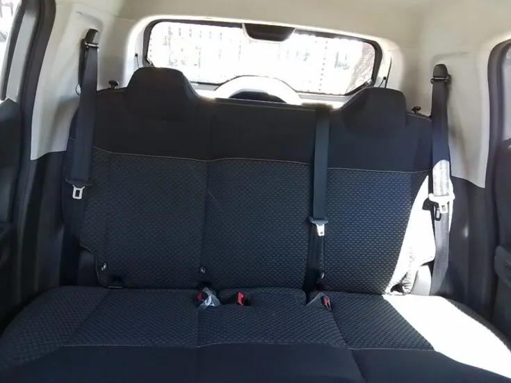 2025 Citroen C3/1.2 PLUS 5MT – Rear Seats