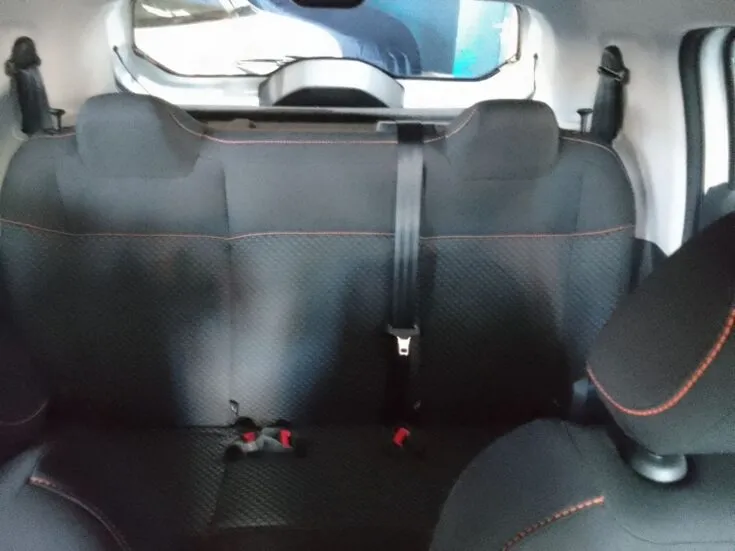 2025 Citroen C3/1.2 PLUS 5MT – Rear Seats
