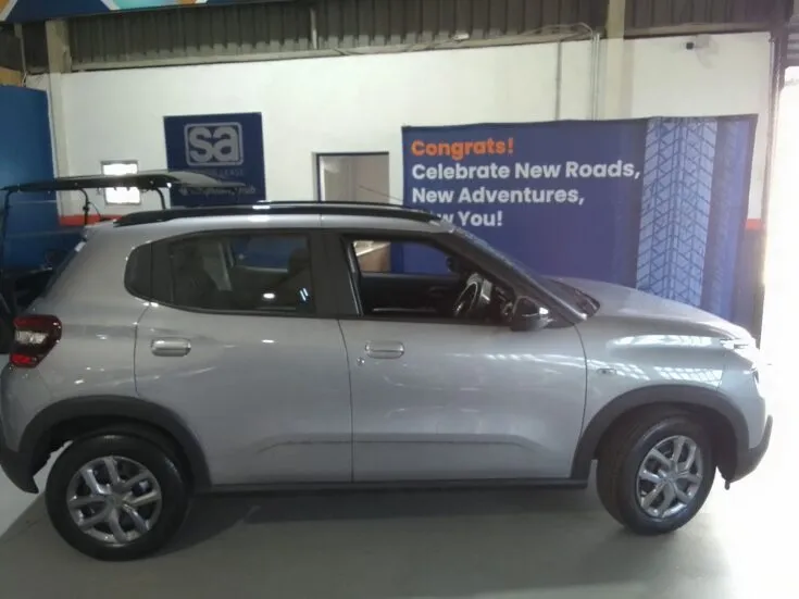 2025 Citroen C3/1.2 PLUS 5MT – Right Side Photo