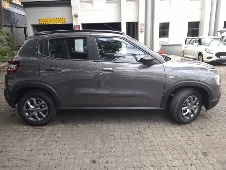 2025 Citroen C3/1.2 PLUS 5MT – Right Side Photo