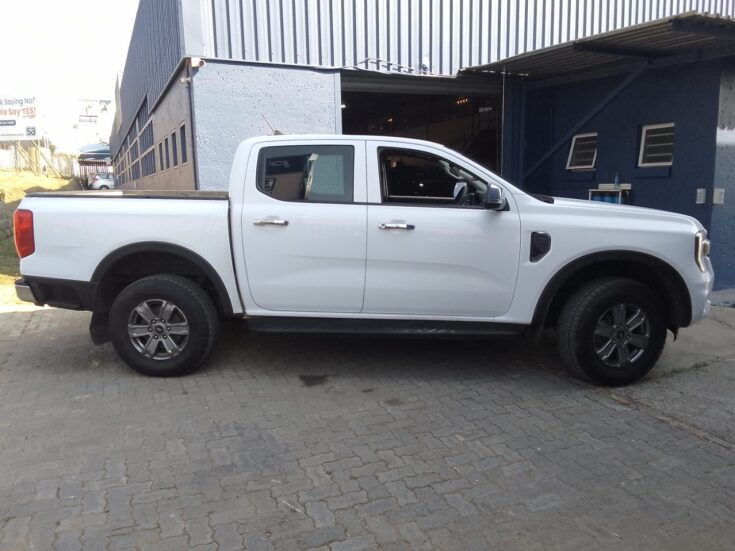 2025 FORD RANGER 2.0D XL 4X4 A/T D/C P/U – Right Side Photo