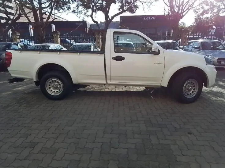 2025 Great Wall STEED 5/2.0 S 6MT 2WD – Right Side Photo