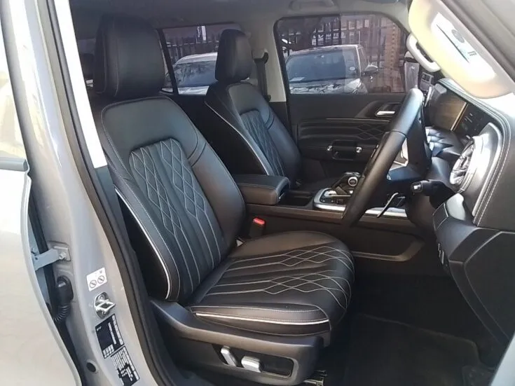 2025 Great Wall Tank 300 Luxury Diesel (2WD) – Front Seats