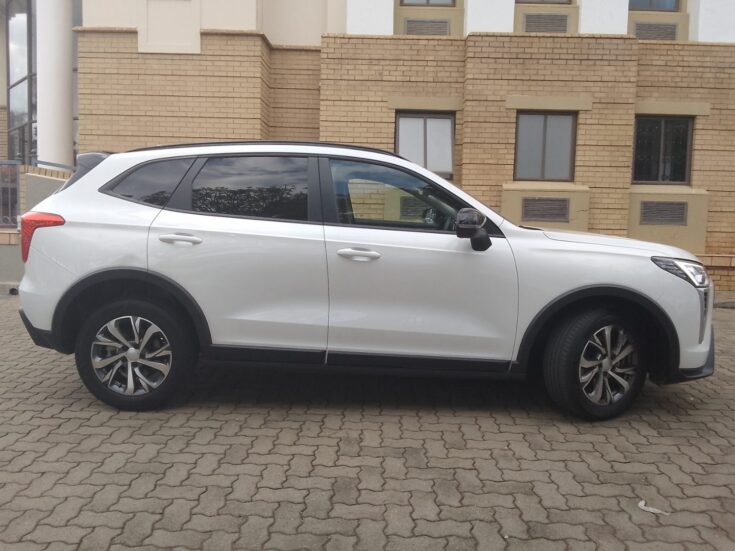 2025 HAVAL H2 JOLION 1.5T CITY+ – Right Side Photo