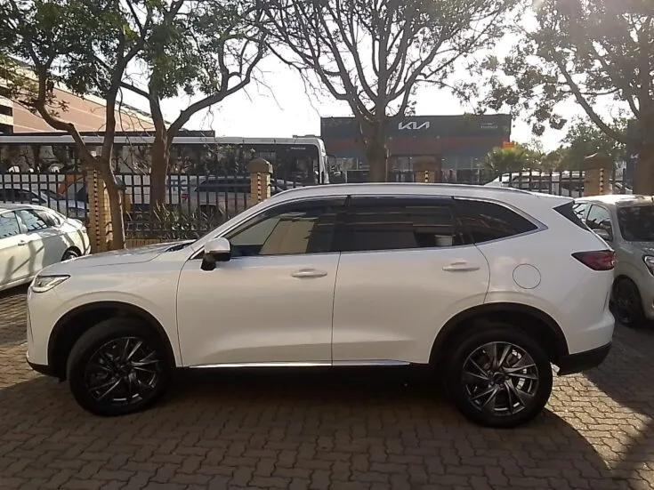 2025 Haval H6/2.0T 7DCT 4WD LUXURY – Left Side Photo
