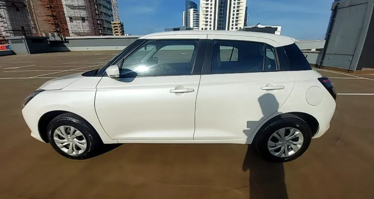2025 Suzuki Swift/1.2 GL 5MT – Left Side Photo