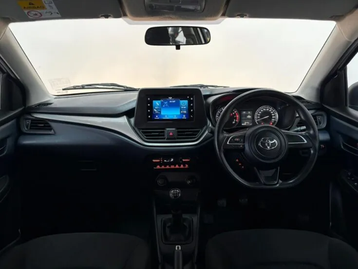 2025 Toyota Starlet/1.5 Xi 5MT – Interior