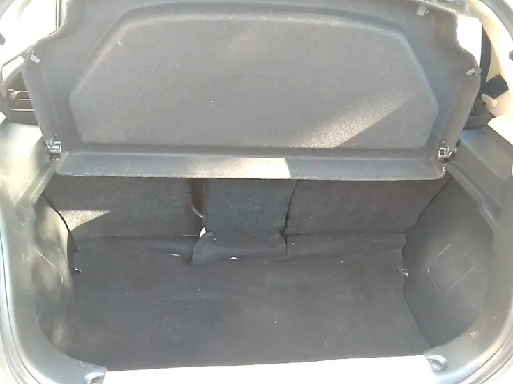 2025 Toyota VITZ/1.0 5MT – Boot / Loadbin