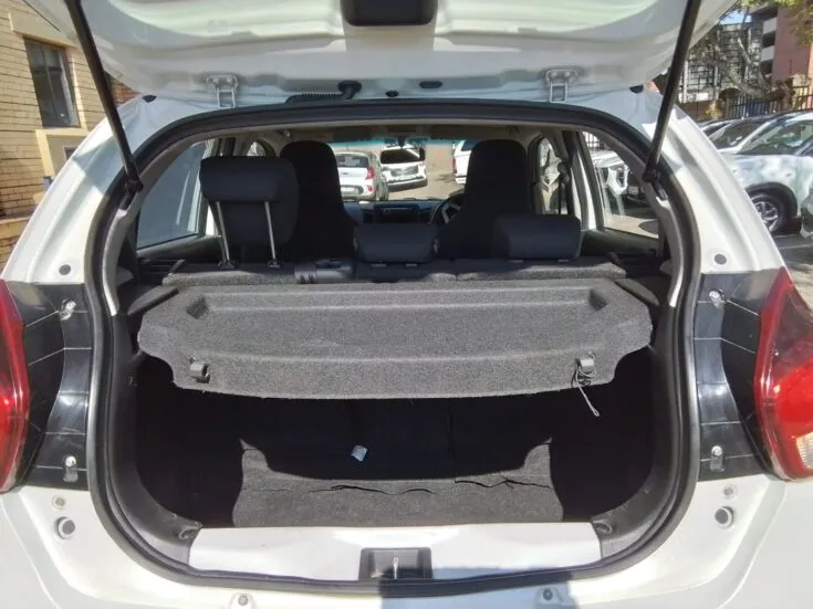 2025 Toyota VITZ/1.0 5MT – Boot / Loadbin