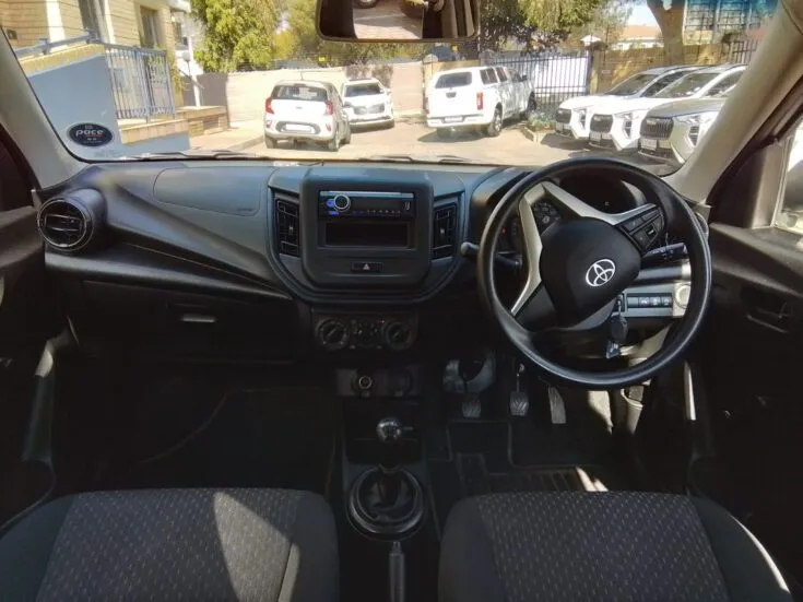 2025 Toyota VITZ/1.0 5MT – Dashboard