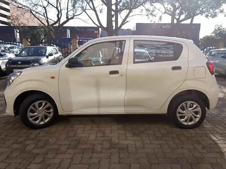 2025 Toyota VITZ/1.0 5MT – Left Side Photo