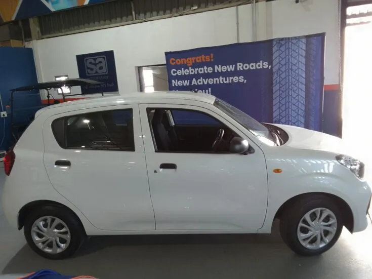 2025 Toyota VITZ/1.0 5MT – Right Side Photo