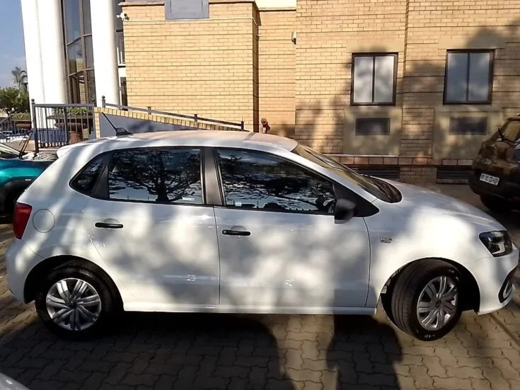 2025 Volkswagen Polo Vivo/1.4 TRENDLINE – Right Side Photo