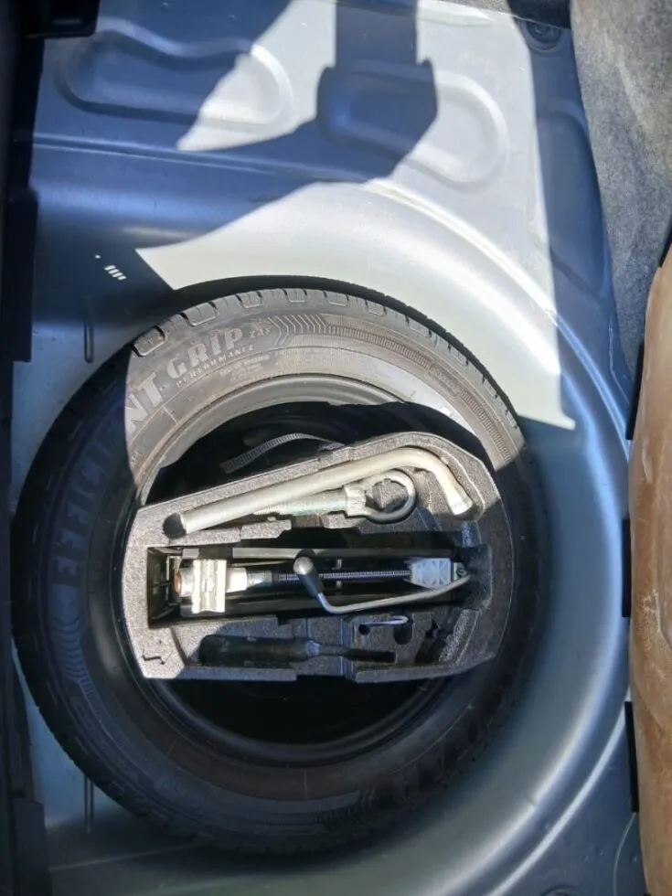 2025 Volkswagen Polo Vivo/1.4 TRENDLINE – Spare Wheel