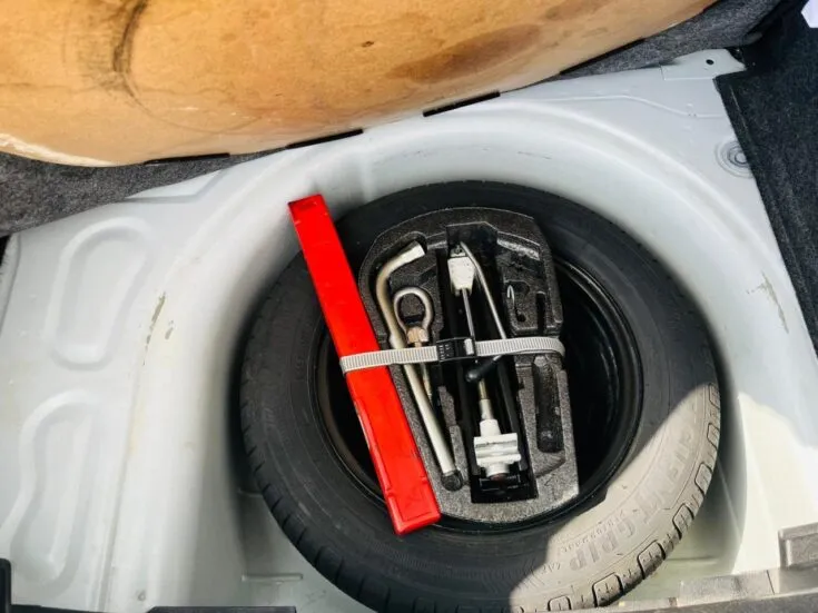 2025 Volkswagen Polo Vivo/1.4 TRENDLINE – Spare Wheel