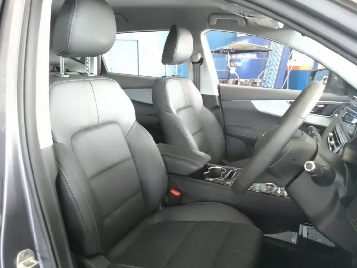 2026 Chery Tiggo 7/PRO 1.5T DISTINCTION CVT – Front Seats