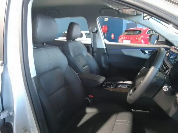 2026 Chery Tiggo 7/PRO 1.5T DISTINCTION CVT – Front Seats