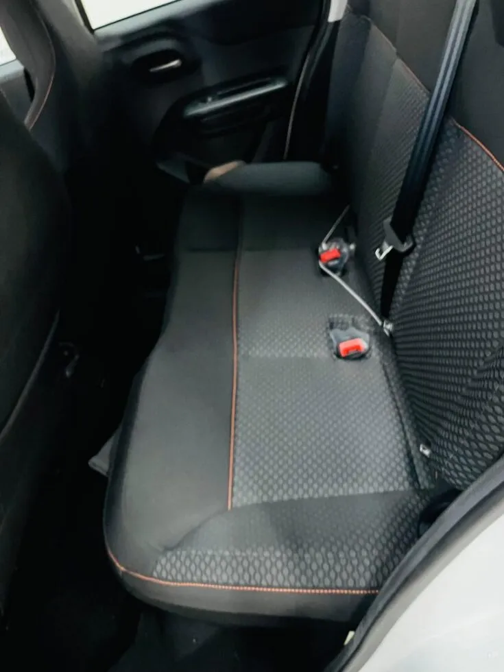 Citroen C3/1.2 PLUS 5MT – Rear Seats