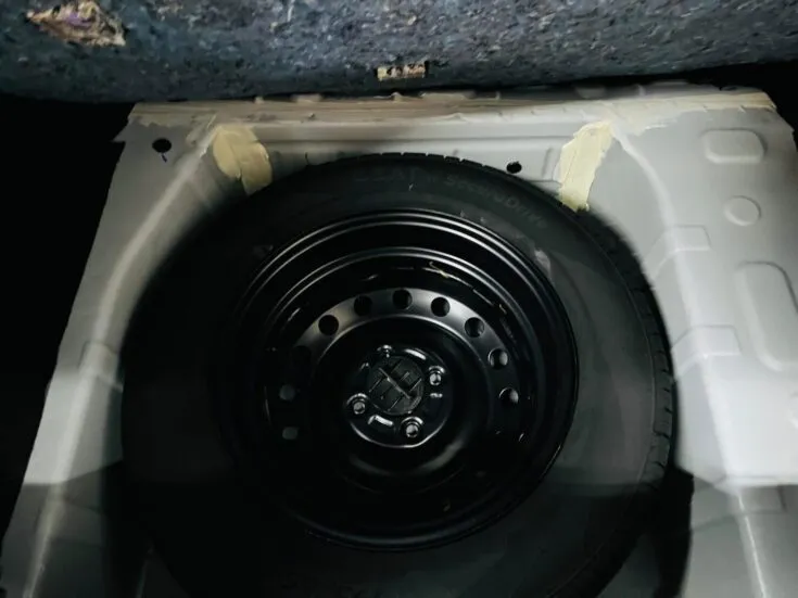 Citroen C3/1.2 PLUS 5MT – Spare Wheel