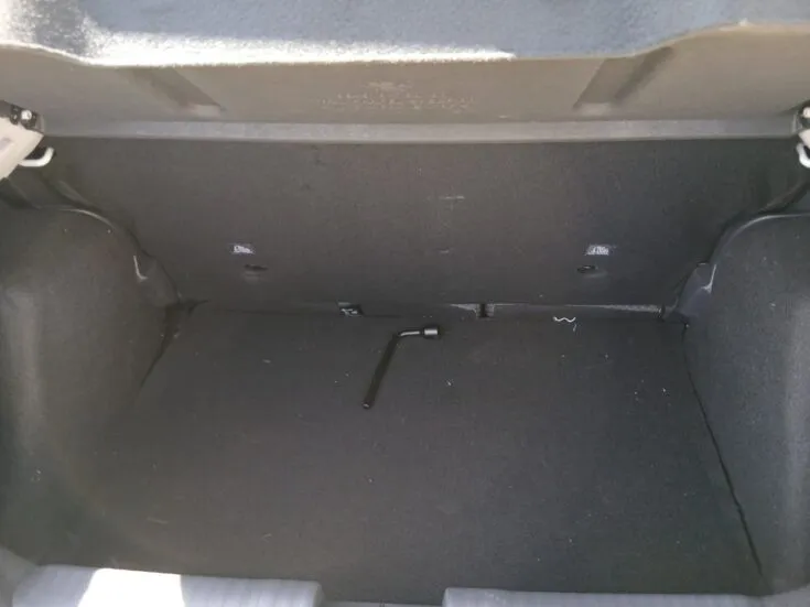 Citroen C3/1.2T MAX 6AT – Boot / Loadbin