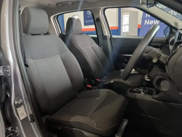 Citroen C3/1.2T MAX 6AT – Front Seats