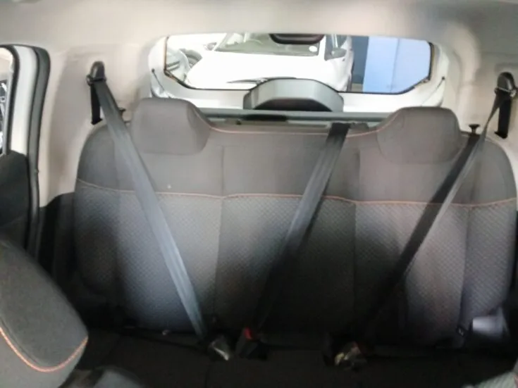 Citroen C3/1.2T MAX 6AT – Rear Seats