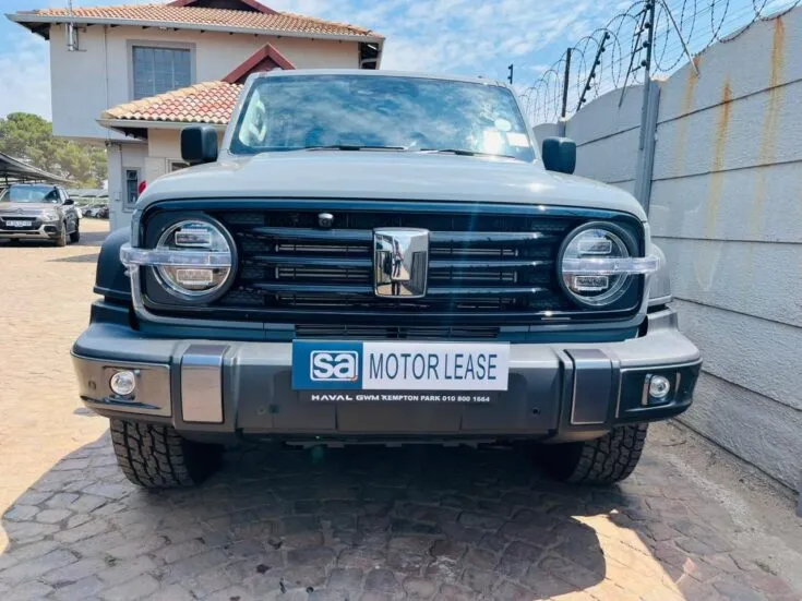 Great Wall Tank 300 Luxury Diesel (2WD) – Front Photo