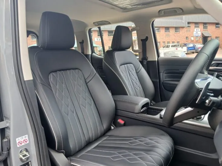 Great Wall Tank 300 Luxury Diesel (2WD) – Front Seats