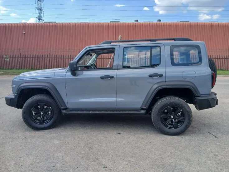 Great Wall Tank 300 Luxury Diesel (2WD) – Left Side Photo