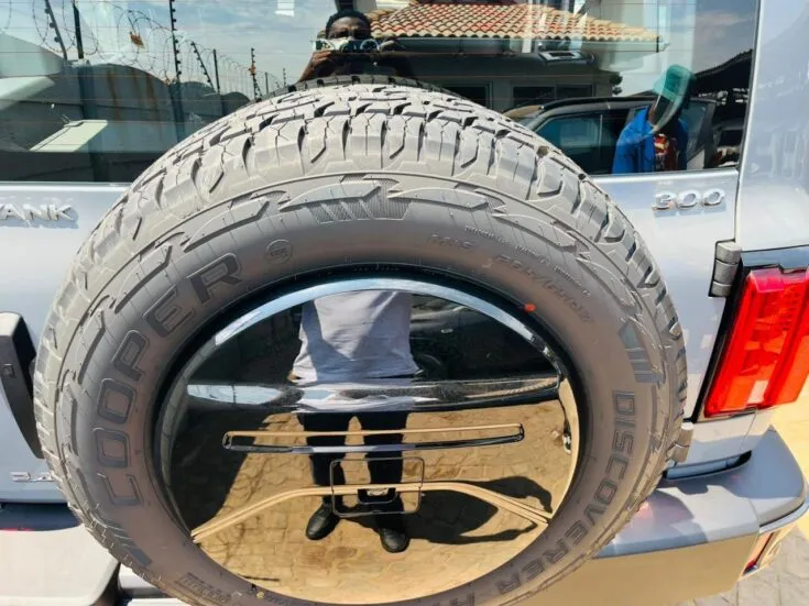 Great Wall Tank 300 Luxury Diesel (2WD) – Spare Wheel