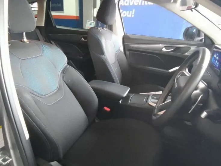 Haval JOLION/1.5T CITY PLUS 7DCT – Front Seats