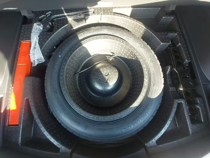 Haval JOLION/1.5T CITY PLUS 7DCT – Spare Wheel