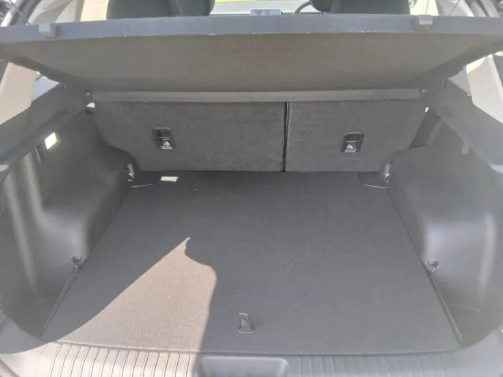 JAECOO J5 CORE – Boot / Loadbin