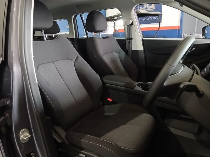 JAECOO J5 CORE – Front Seats