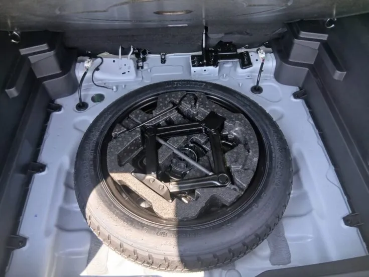 JAECOO J5 CORE – Spare Wheel