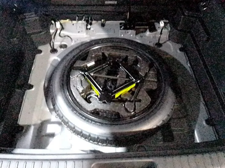 JAECOO J5 CORE – Spare Wheel