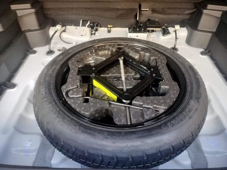 JAECOO J5 CORE – Spare Wheel