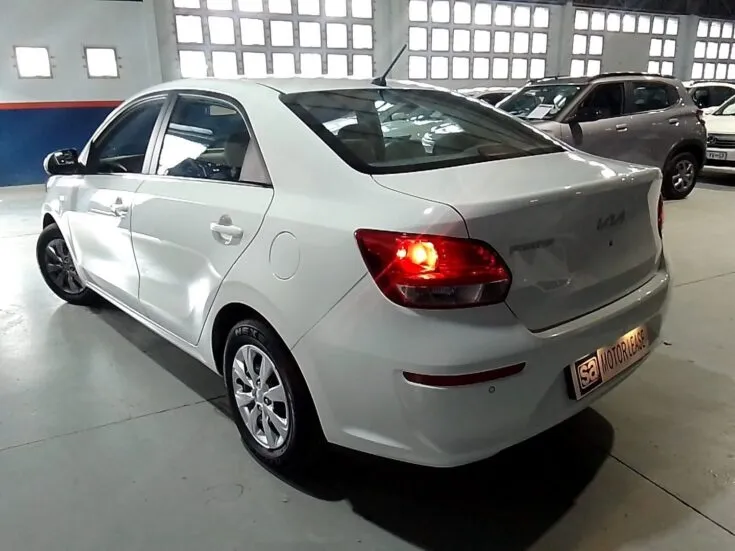 Kia Pegas/1.4 LX 4AT – Back Feature Photo