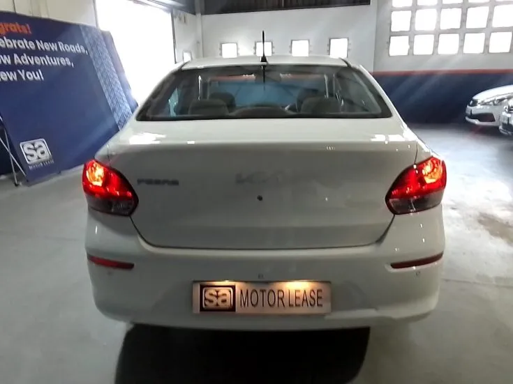 Kia Pegas/1.4 LX 4AT – Back Photo