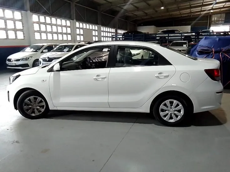 Kia Pegas/1.4 LX 4AT – Left Side Photo