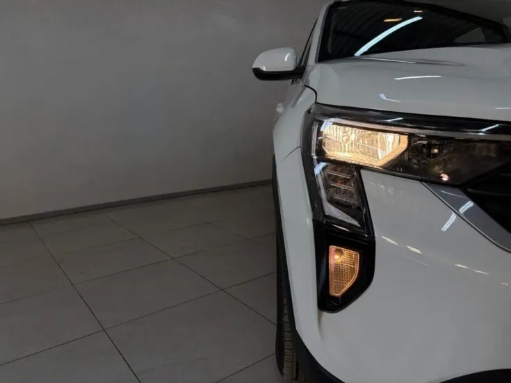 Kia Sonet/1.5 LS CVT – Right Side Photo